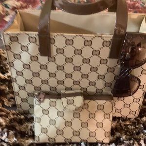 Original brown & tan tote purse with small straps